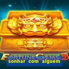 sonhar com alguem jogando cartas de tarot